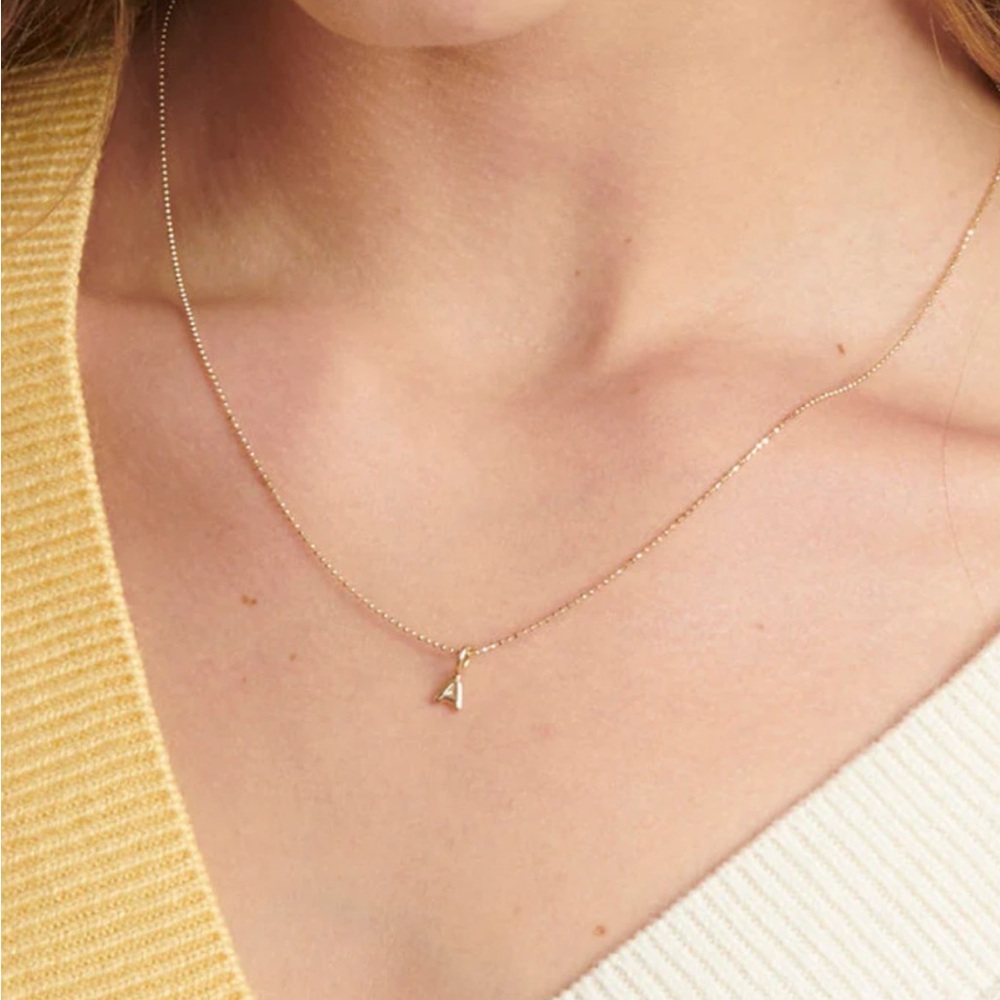 Ariel Gordon mini-helium 14K gold initial charm - Picture 6 of 7